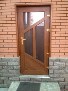 Двери пластиковые в Алматы - realplast